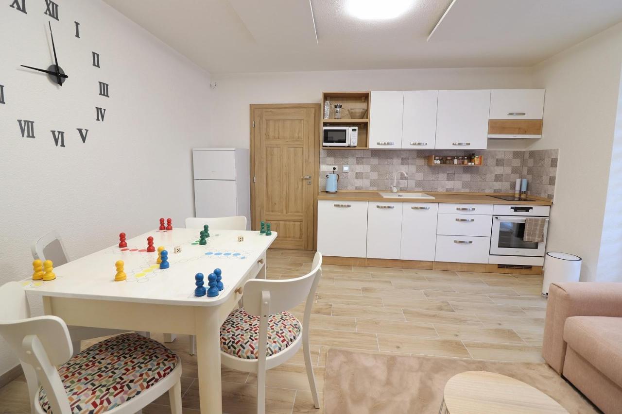 Chata Matzo Myto pod Dumbierom Exterior photo